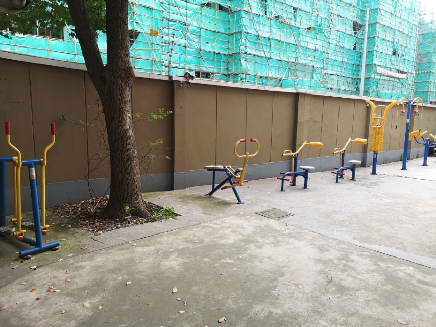 宝秀路居委健身点C