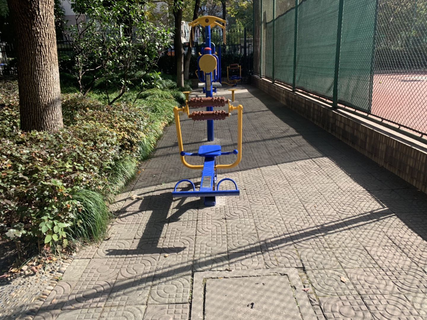 腹背屈伸训练器