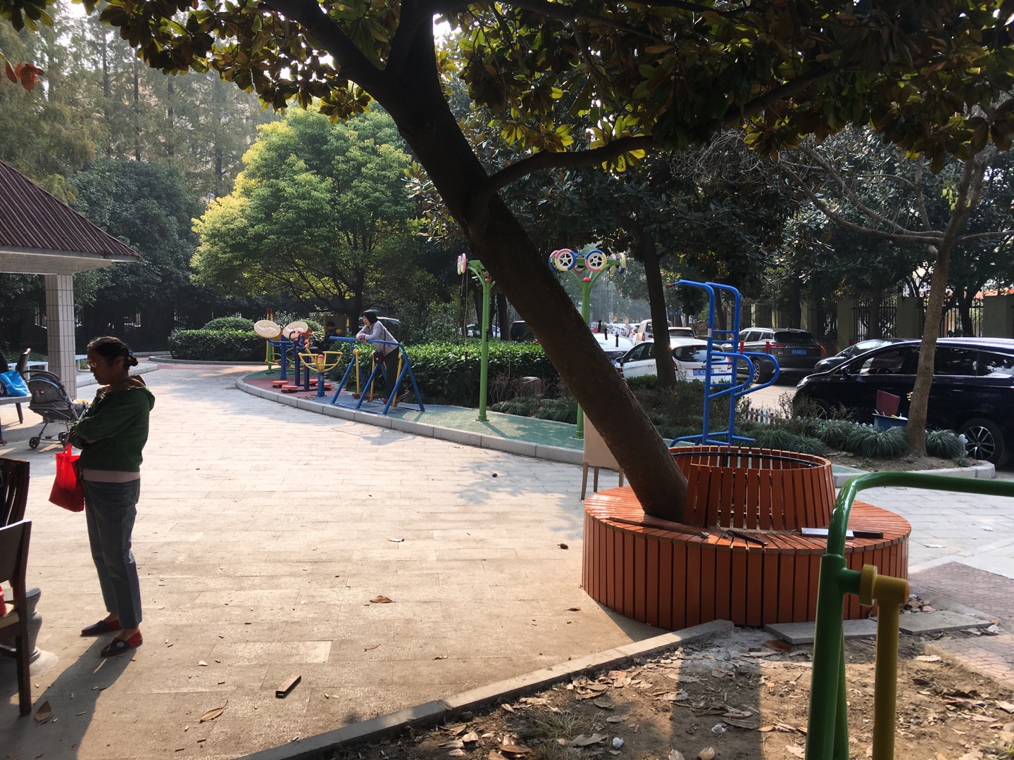 静安区石门二路街道祥福居委健身点（石门二路154弄）