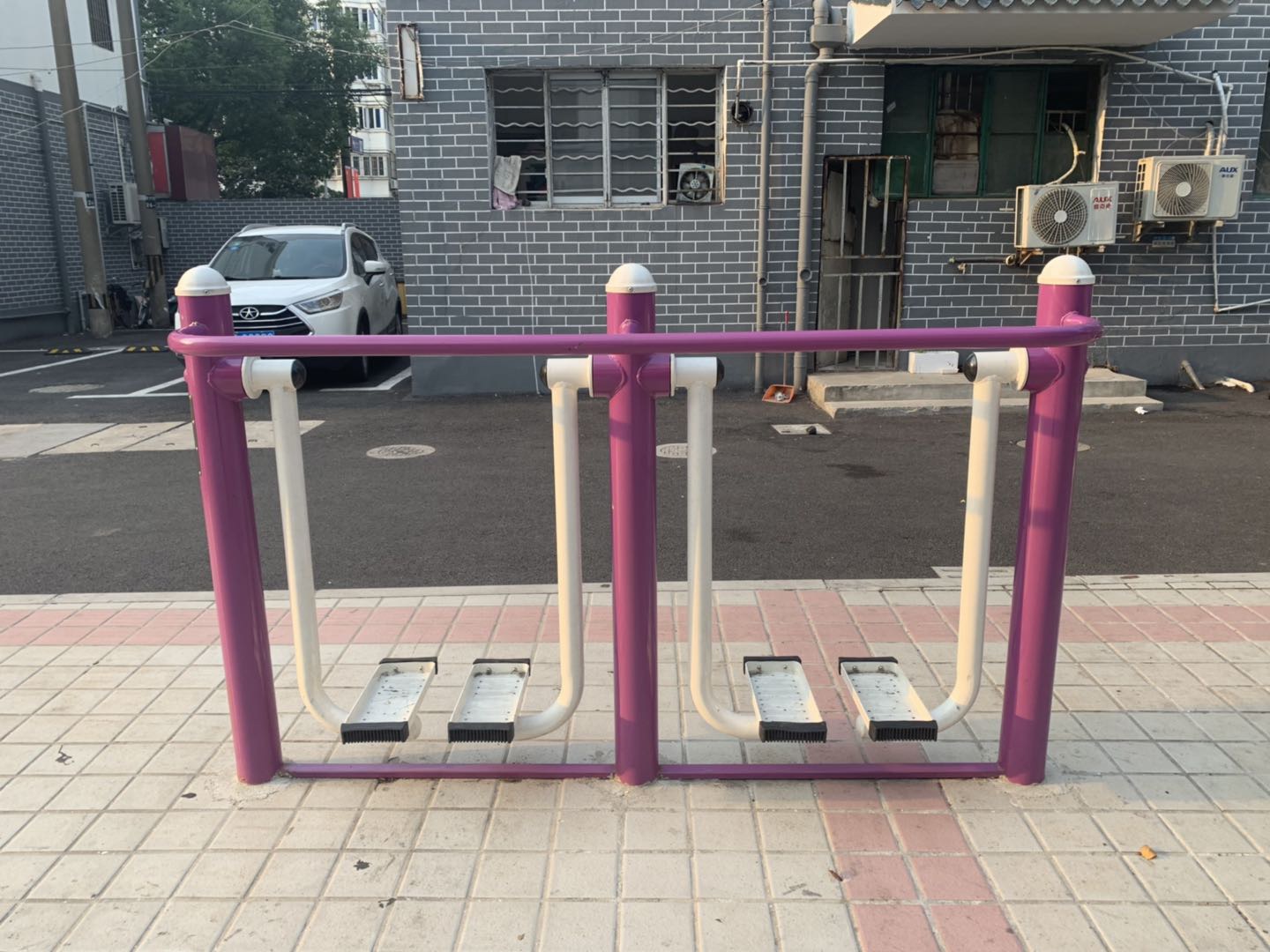 双位漫步机
