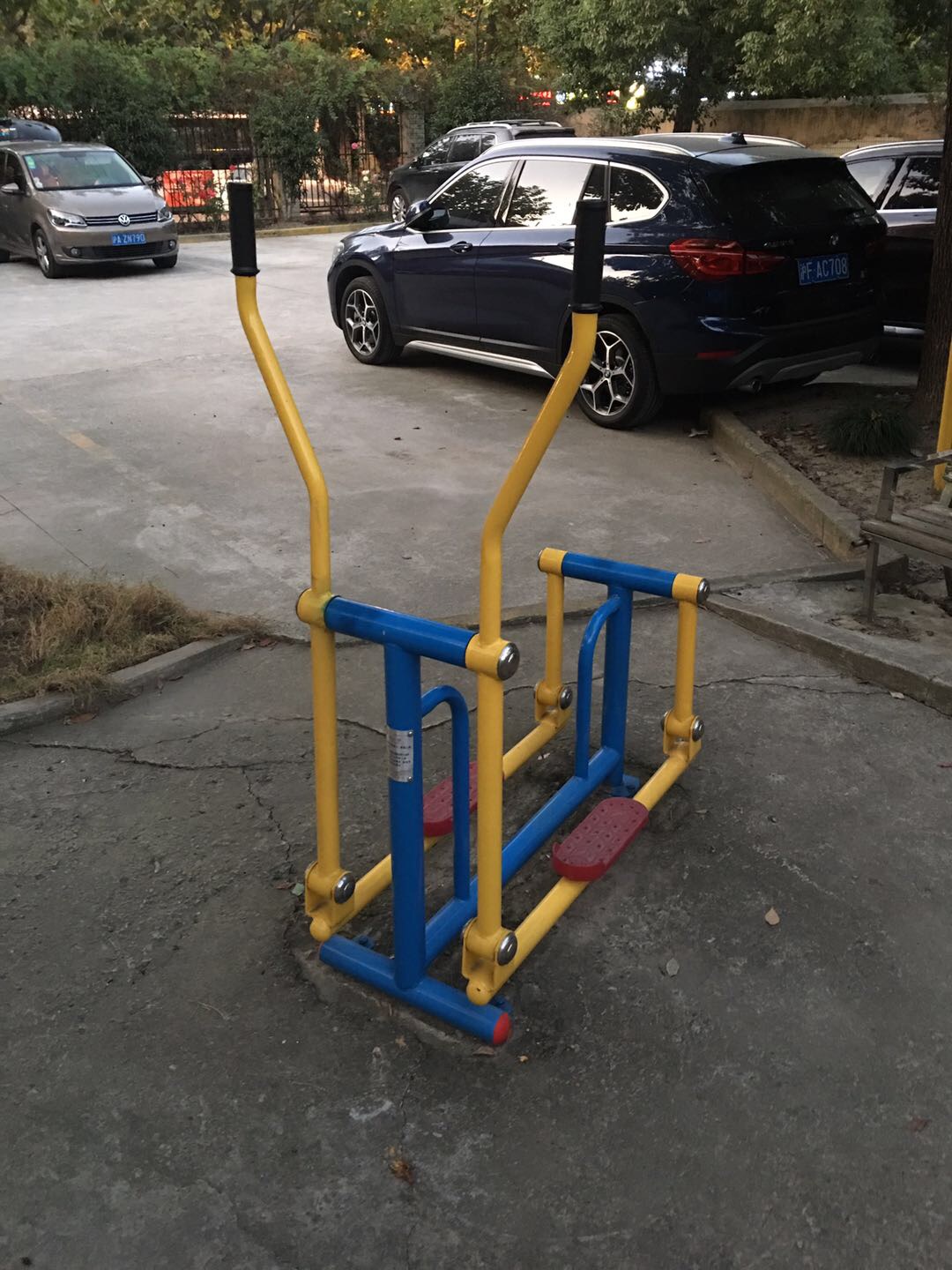 滑行器