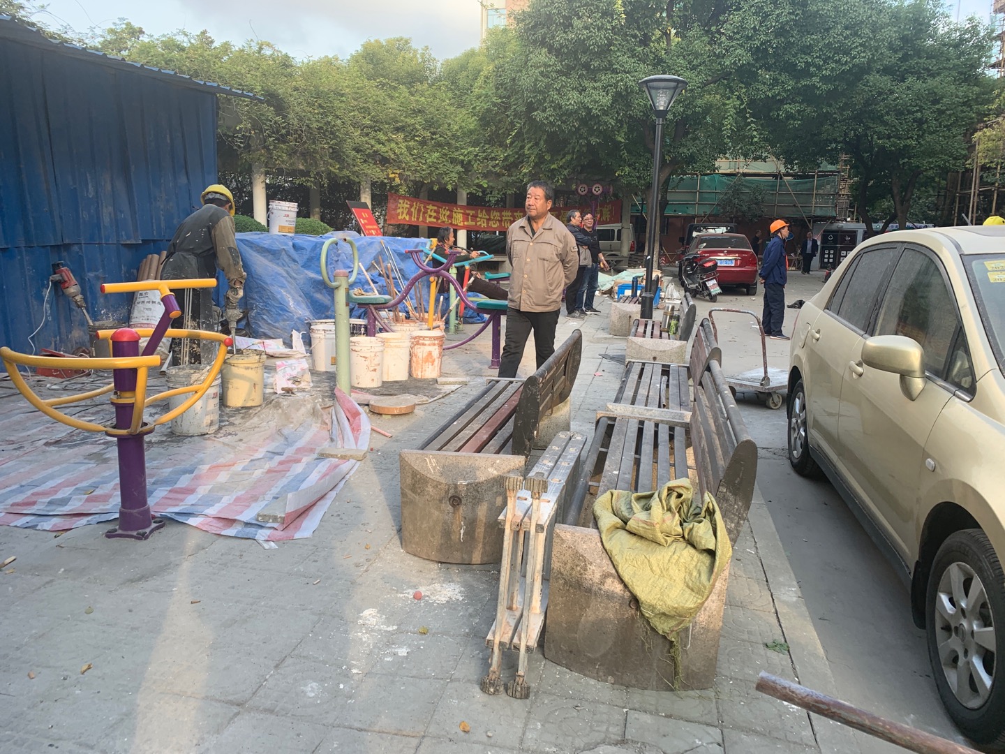 白杨路1155弄健身点