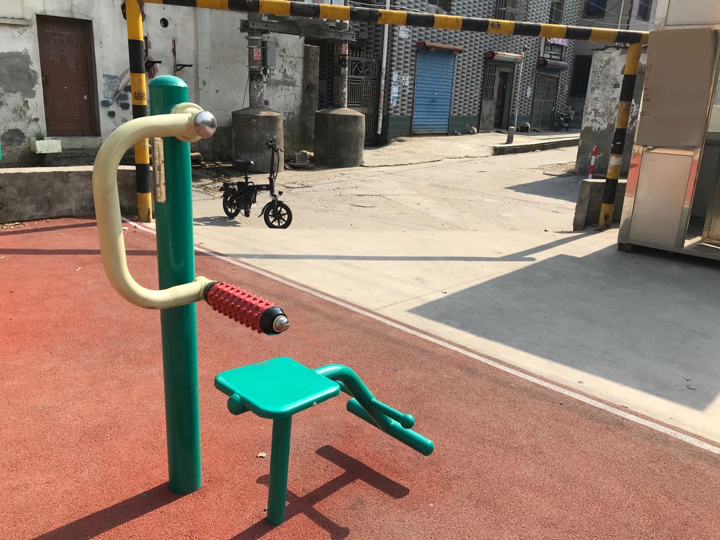 背肌训练按摩器