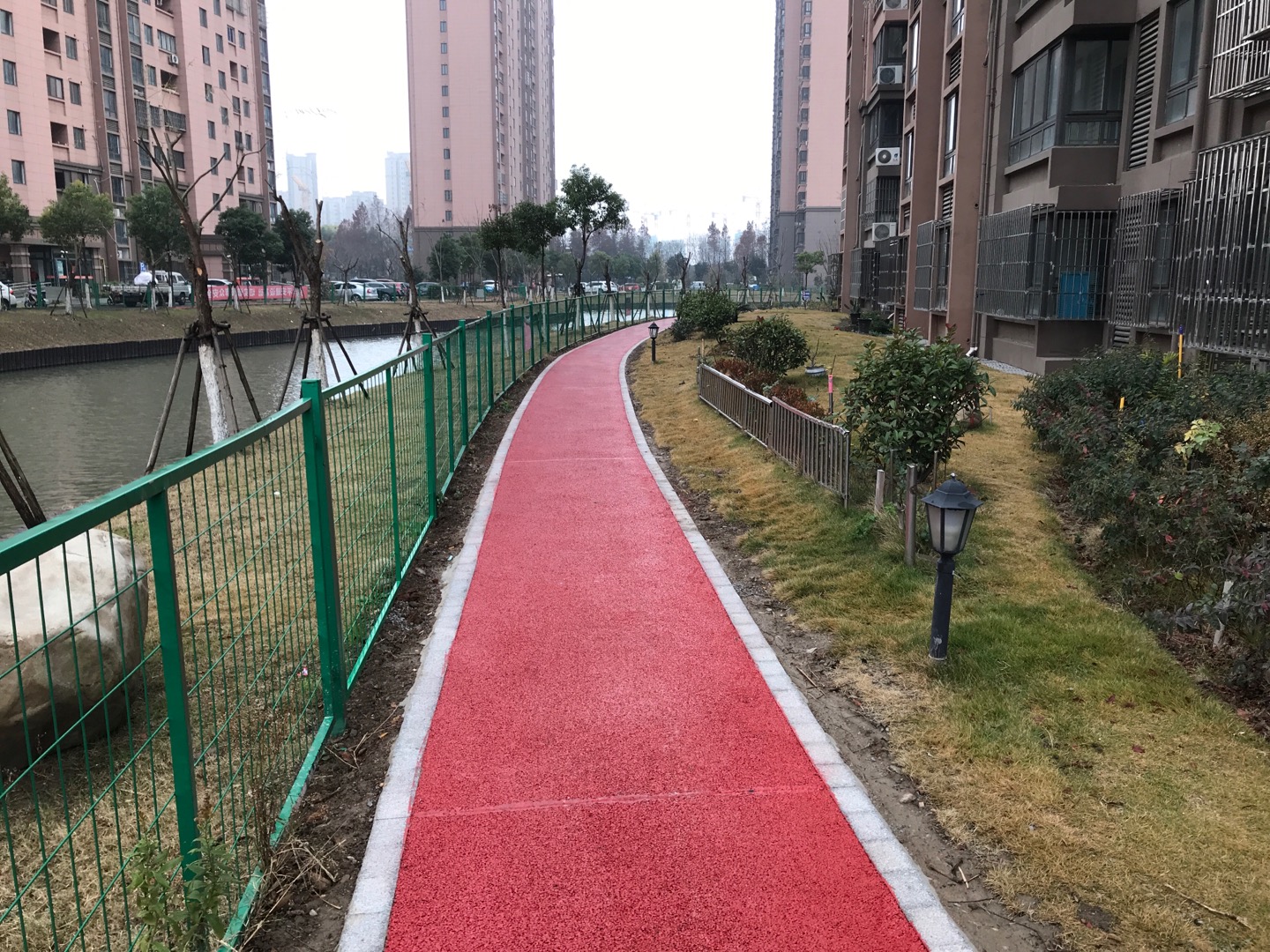 蔷薇苑健身步道