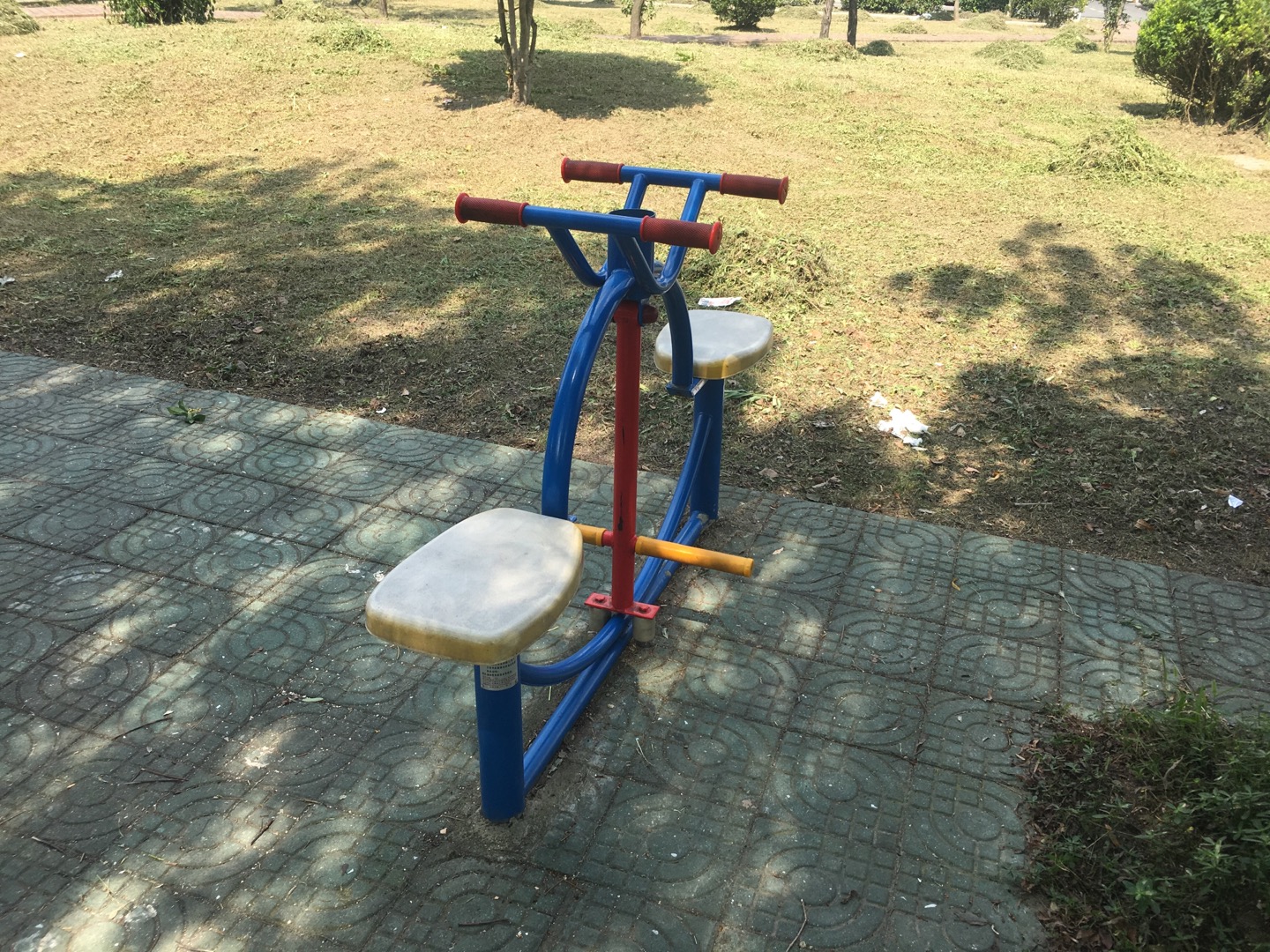下肢康复器