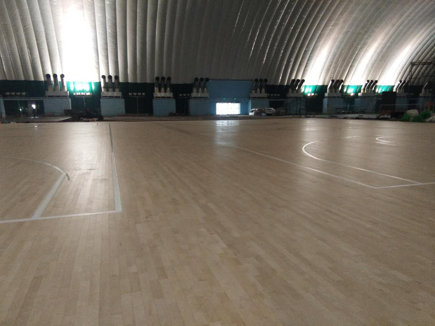 综合体育馆木地板