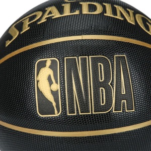 斯伯丁篮球黑曼巴正品NBA学生7号成人6号女子5号青少年儿童训练水泥地室外耐磨比赛专用