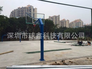 专业厂家供应固定篮球架埋地式圆管篮球架等各种预埋篮球架