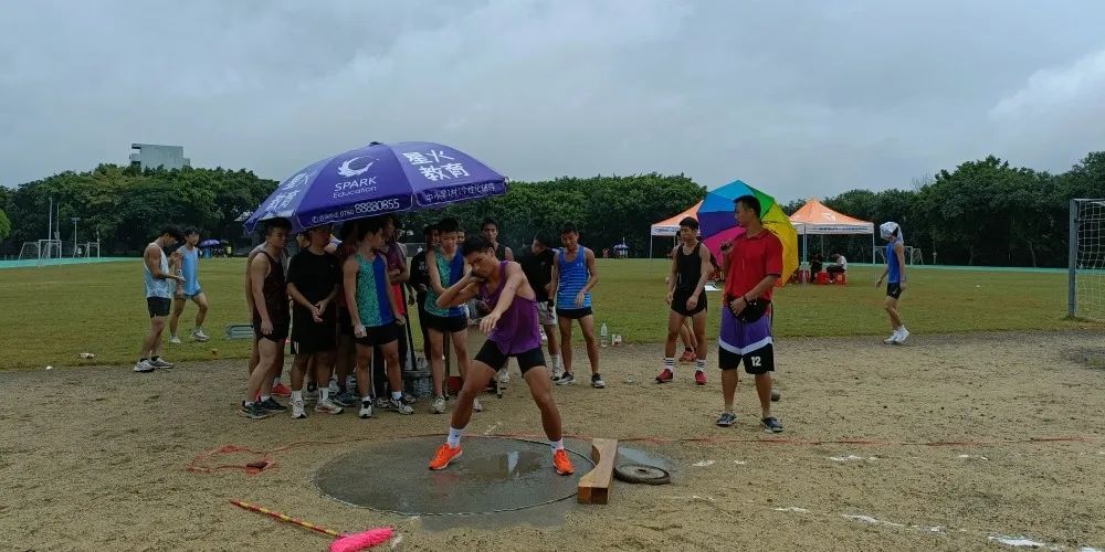 马卡龙跑道，爱了爱了丨中山市古镇高级中学这条塑胶跑道出圈了(图6)