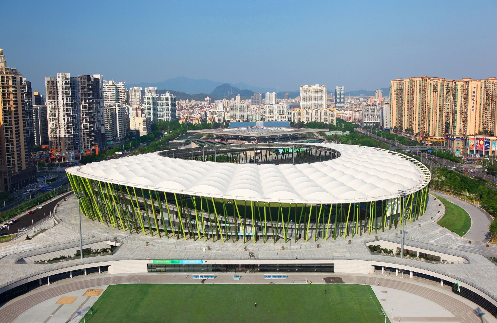 深圳市宝安区公共文化体育服务中心体育场